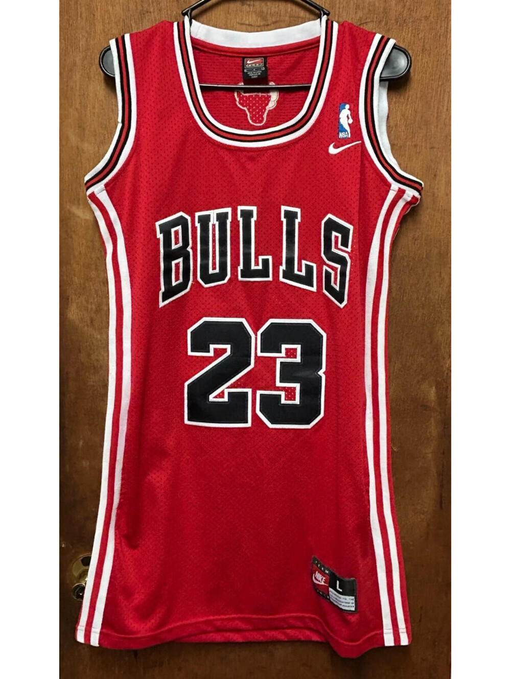 Team Nike Sports Men's Large Bulls #23 Micheal Jordan Red Jersey